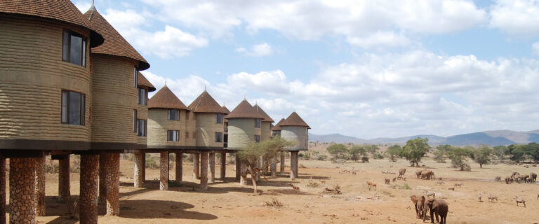 2 days Tsavo East and Taita Hills Santuary